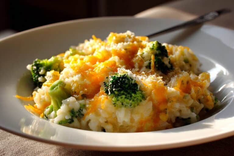 Cheesy Broccoli and Cauliflower Rice Chicken Casserole Recipe